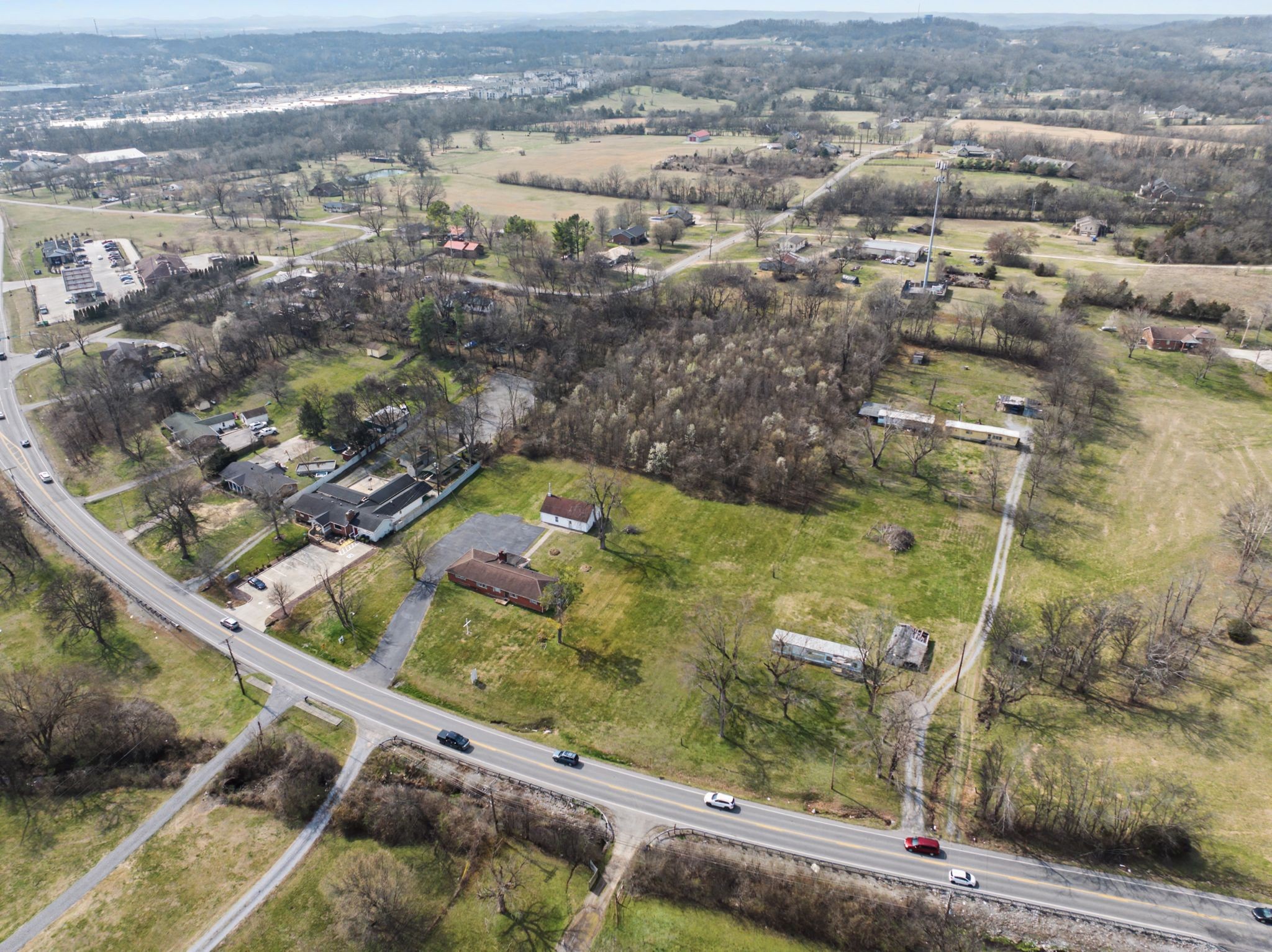 611 New Shackle Island Road Hendersonville TN 37075