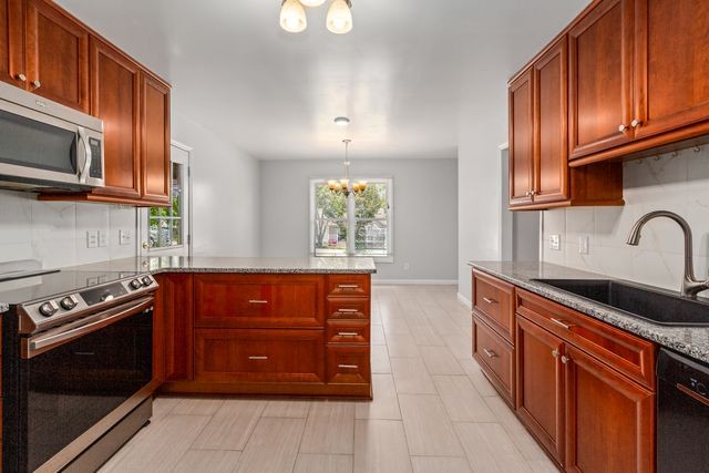 2017 Windsor Drive Columbia TN 38401