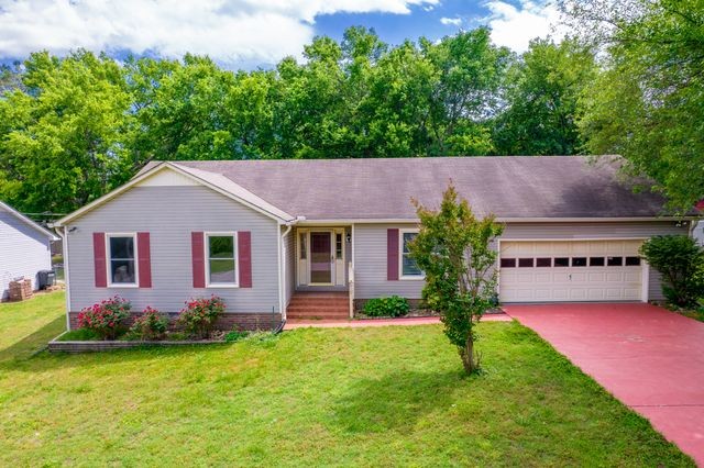 2017 Windsor Drive Columbia TN 38401