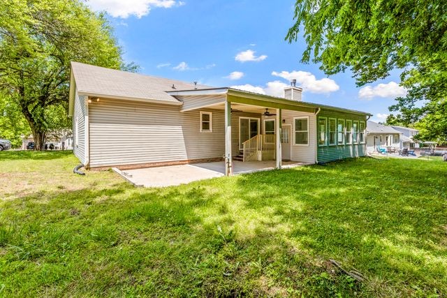 2017 Windsor Drive Columbia TN 38401