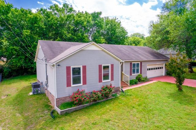 2017 Windsor Drive Columbia TN 38401