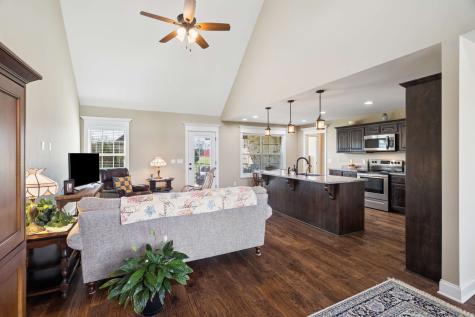 145 Glider Loop Eagleville TN 37060
