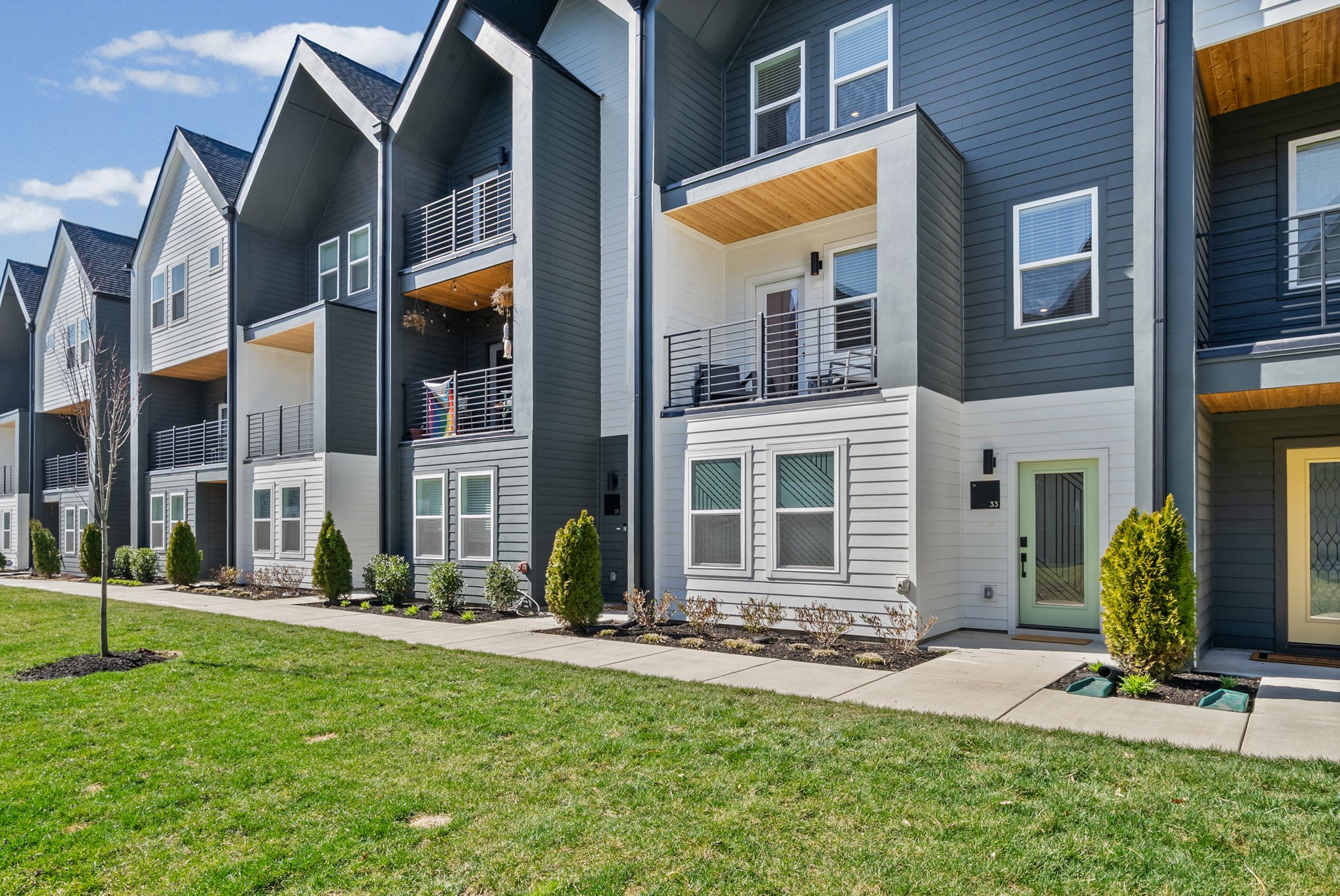 550 Markham Street Nashville TN 37214