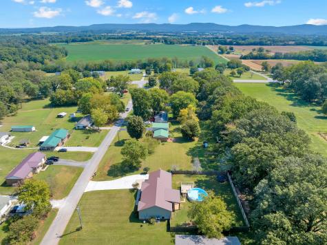 107 Hickory Drive Huntland TN 37345