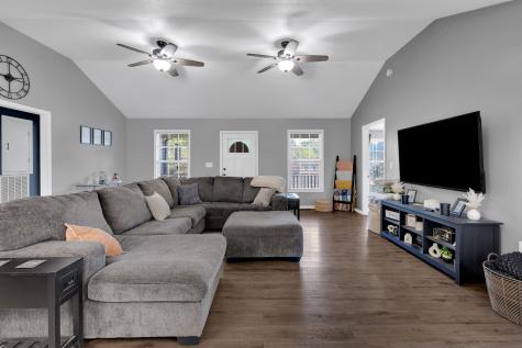 107 Hickory Drive Huntland TN 37345