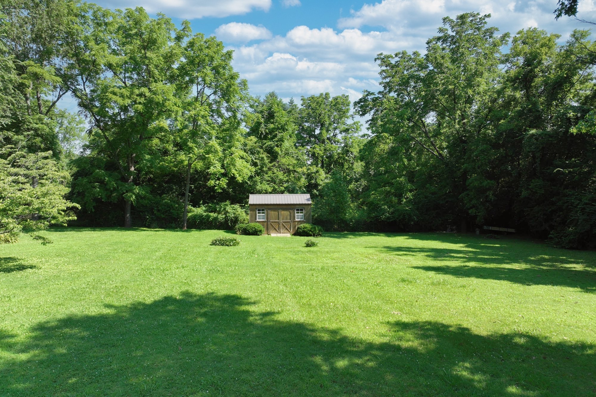 2085 Leeville Pike Lebanon TN 37090
