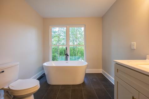 670 Harbor Drive Lancaster TN 38569