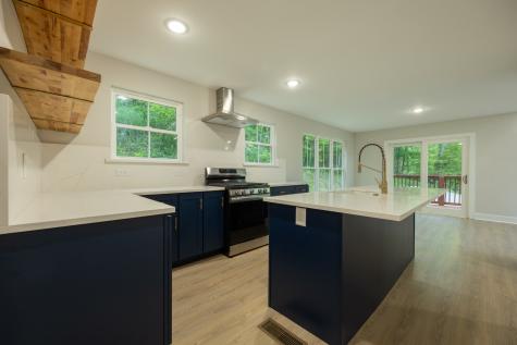 670 Harbor Drive Lancaster TN 38569
