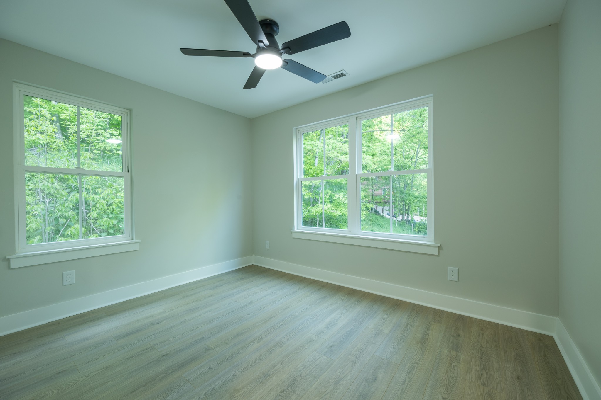 670 Harbor Drive Lancaster TN 38569