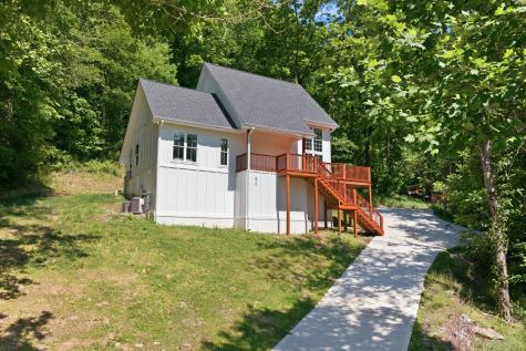 670 Harbor Drive Lancaster TN 38569