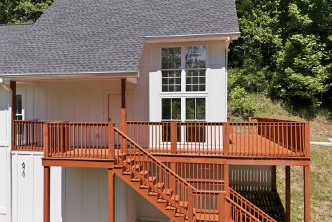 670 Harbor Drive Lancaster TN 38569