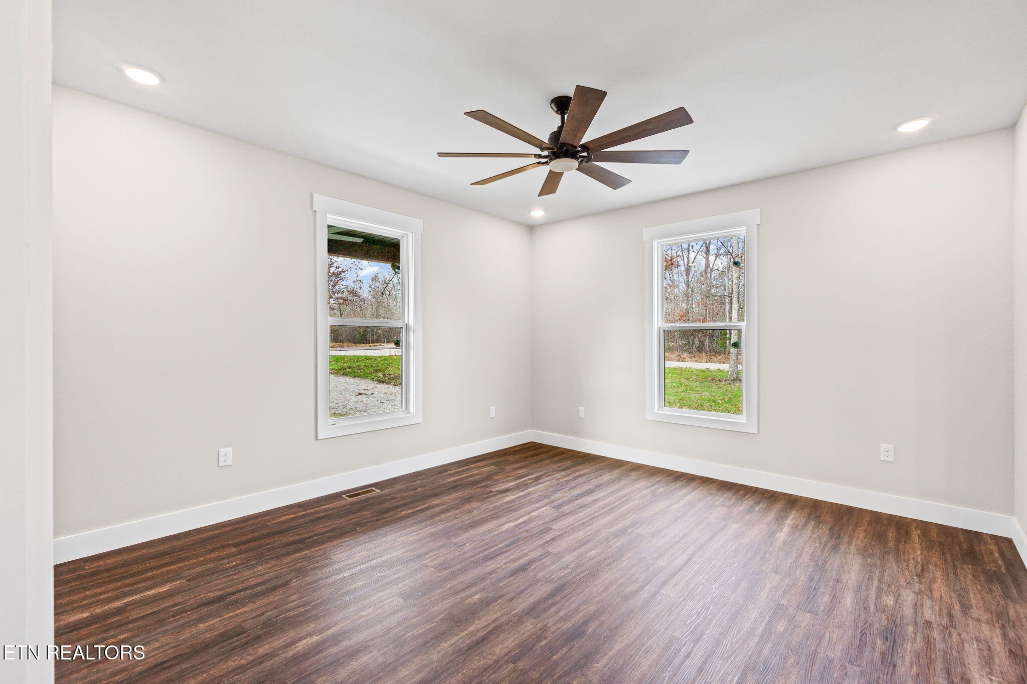 1174 Hargis Road Grimsley TN 38565