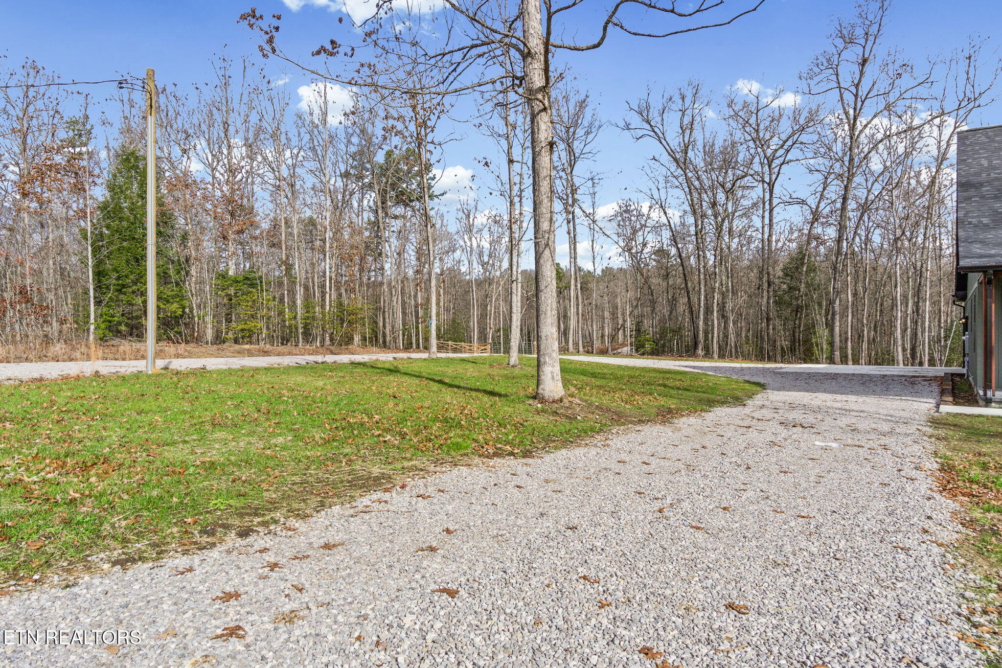 1174 Hargis Road Grimsley TN 38565