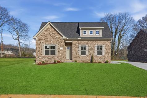 17 Sagewood Drive Tullahoma TN 37388
