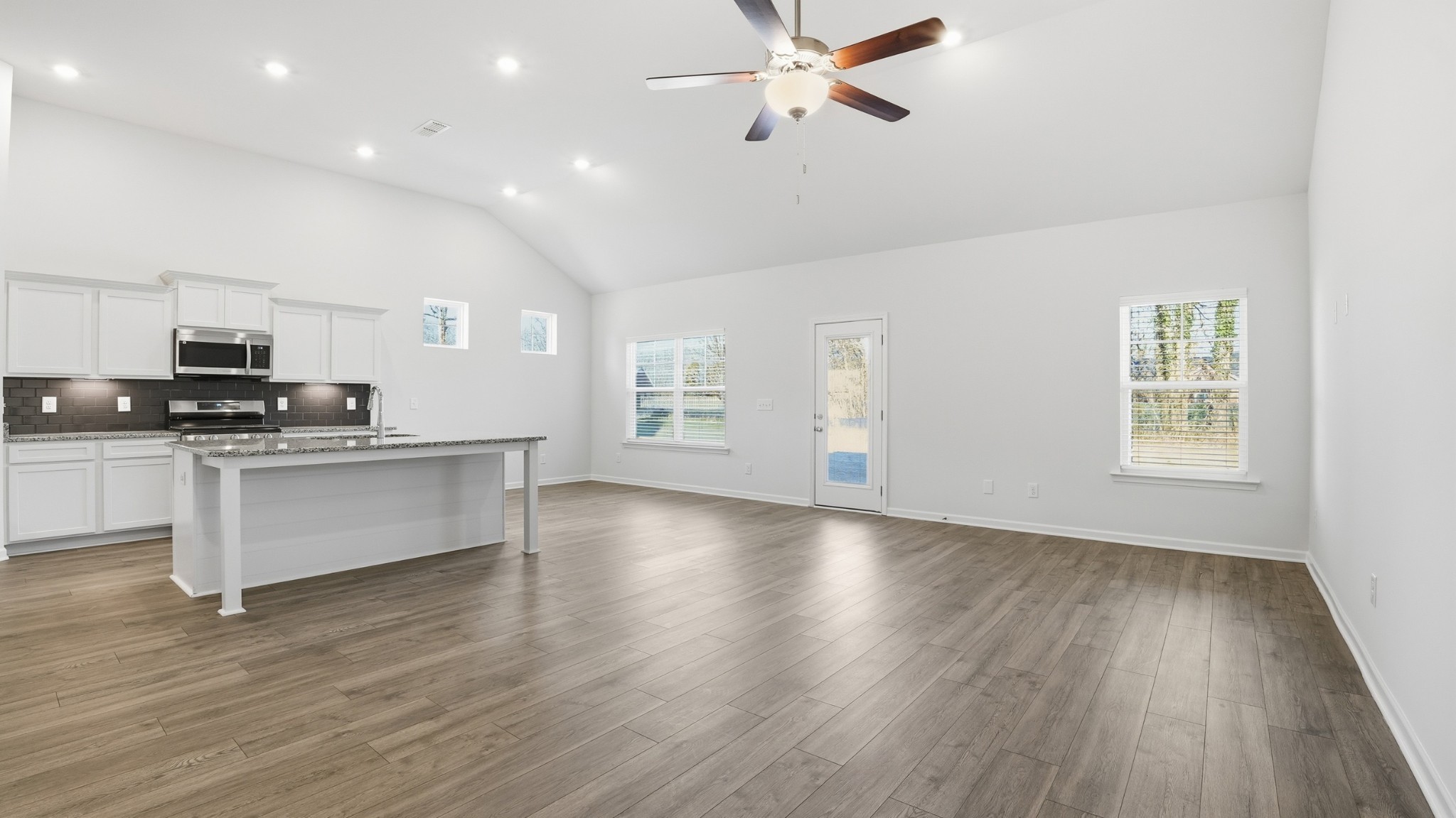 17 Sagewood Drive Tullahoma TN 37388