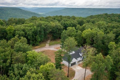 2420 Eagle Rock Road Monteagle TN 37356