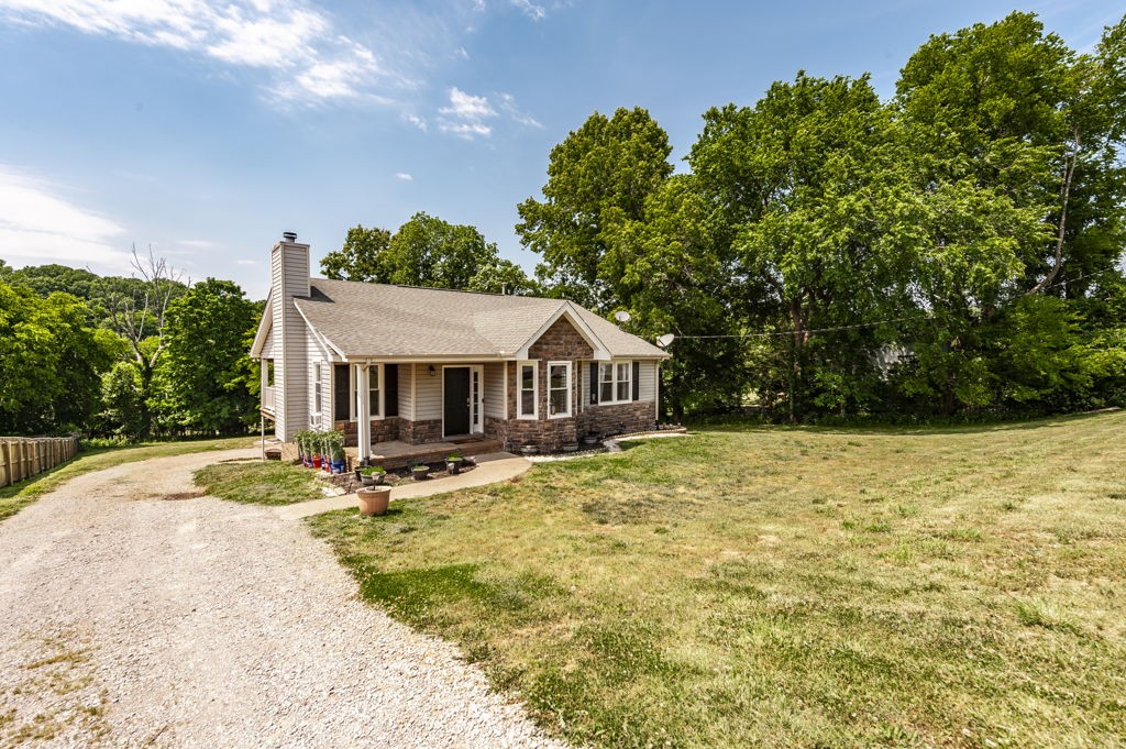748 W Creek Drive Clarksville TN 37040