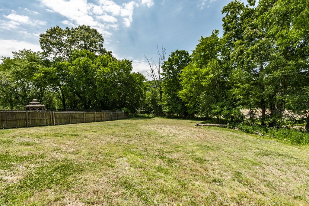 748 W Creek Drive Clarksville TN 37040