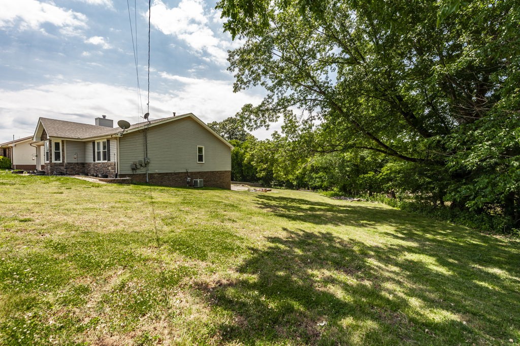 748 W Creek Drive Clarksville TN 37040