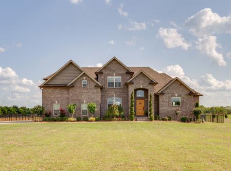 144 Branham Mill Road Gallatin TN 37066