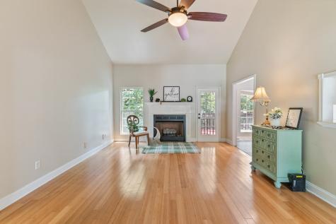 1024 Chelsea Drive Goodlettsville TN 37072