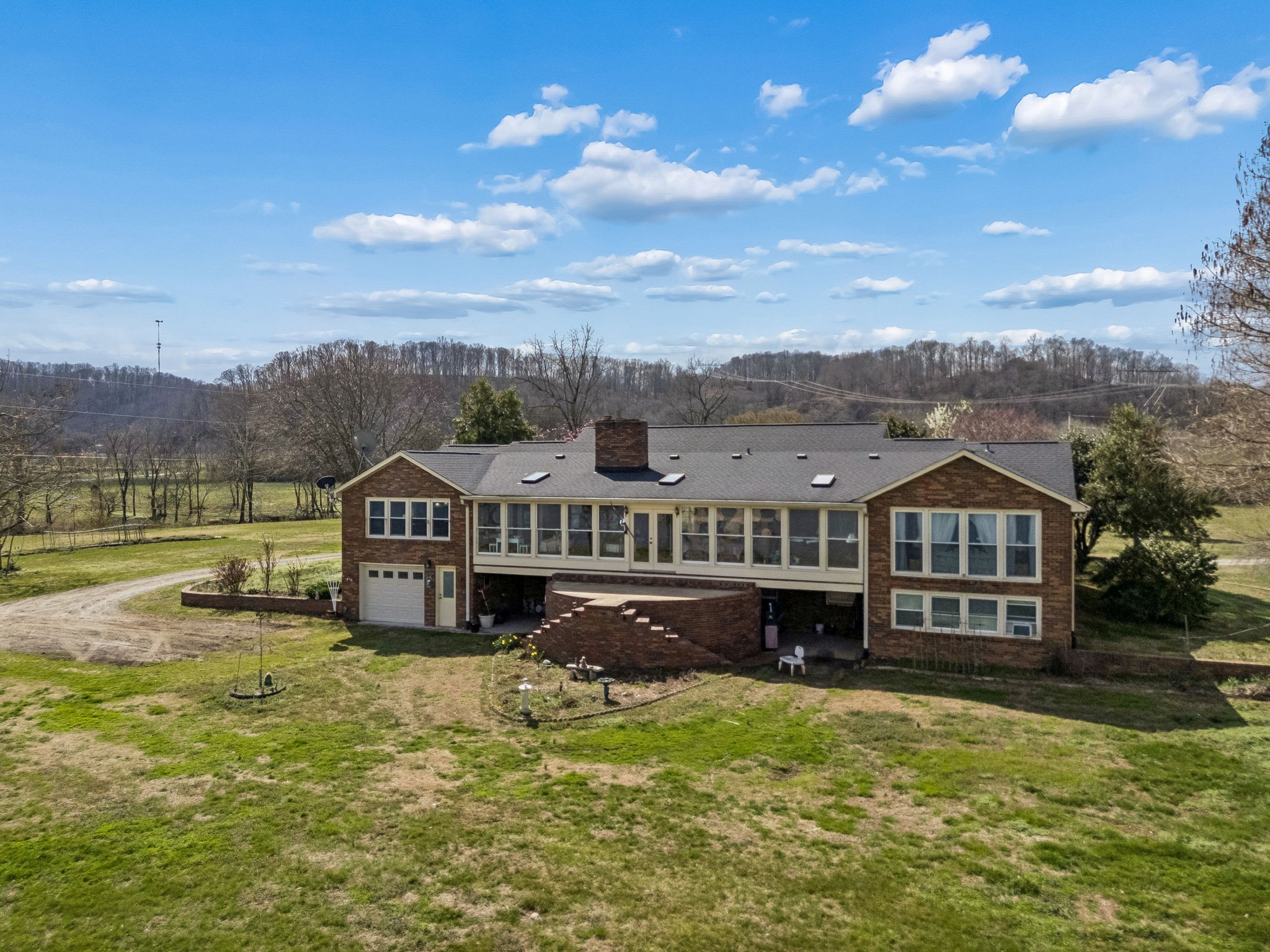 2010 Highway 49, W Ashland City TN 37015