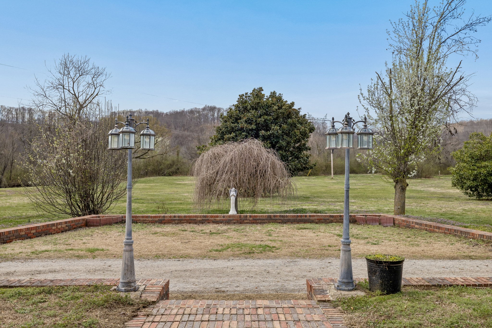 2010 Highway 49, W Ashland City TN 37015