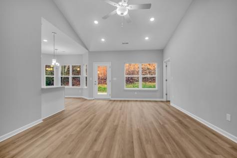 108 W Quail Hollow Way Dickson TN 37055