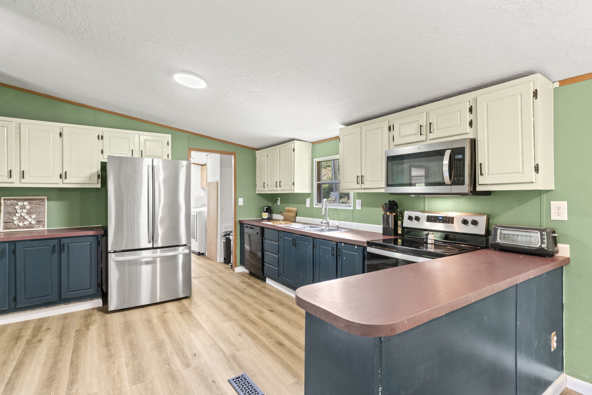 1515 Normandy Road Normandy TN 37360