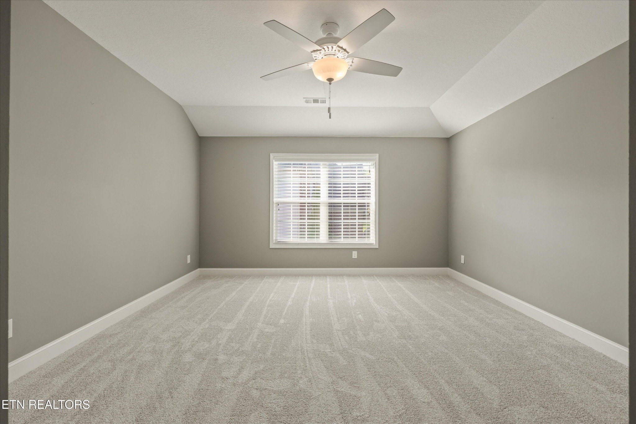1844 Misty Cloud Lane Knoxville TN 37932