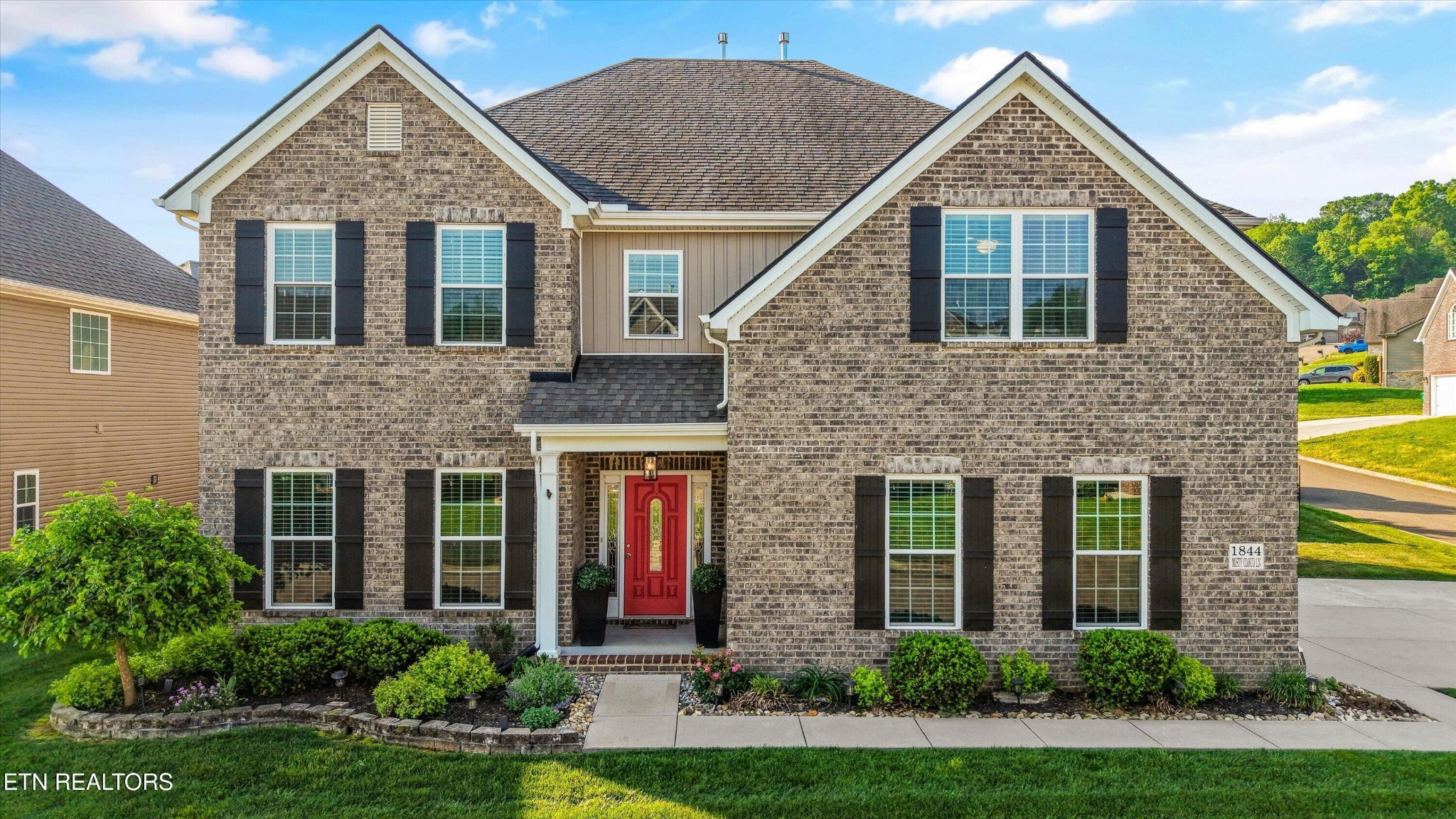 1844 Misty Cloud Lane Knoxville TN 37932