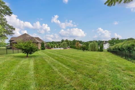 82 Deer Run Road Cross Plains TN 37049