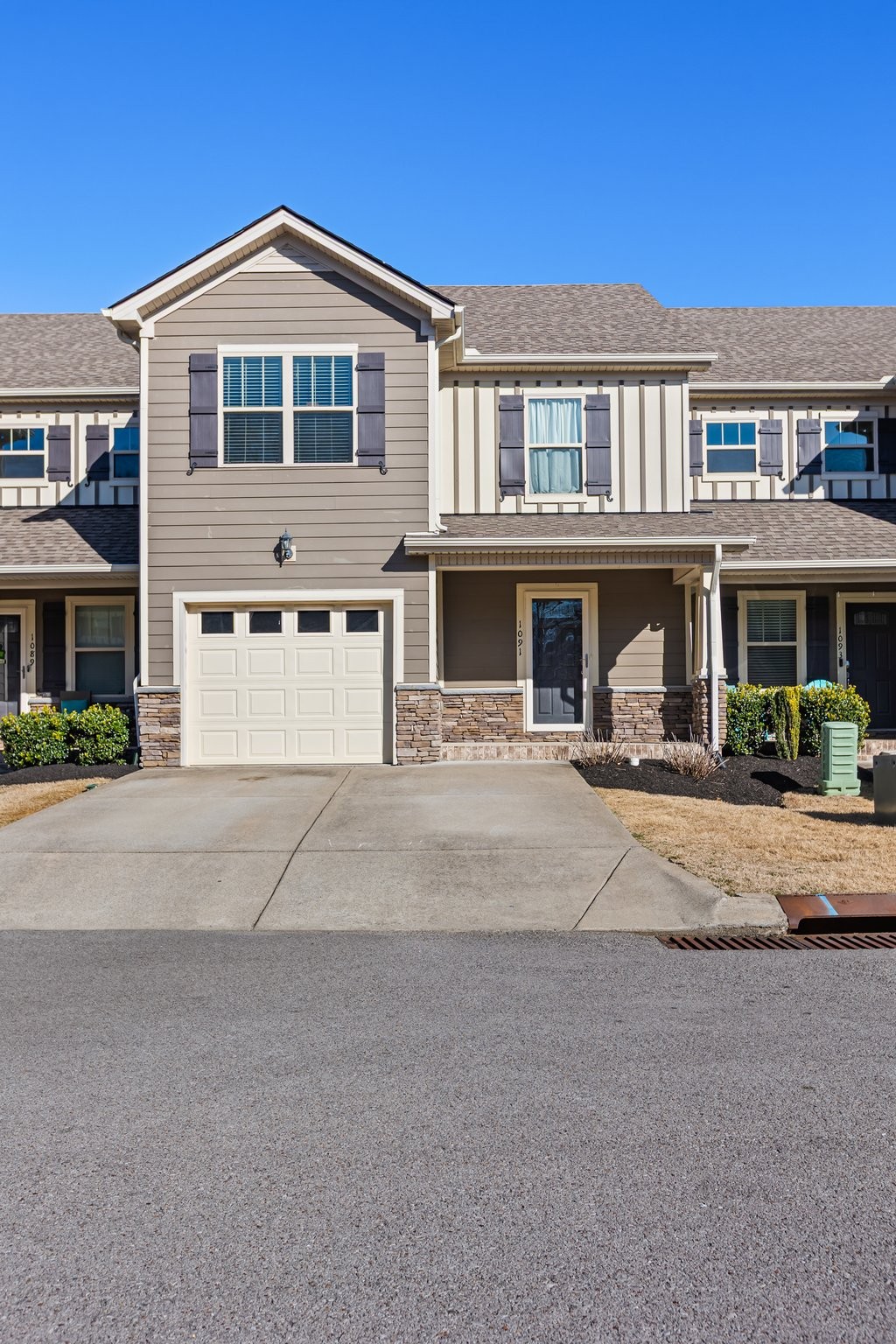 1091 Neeleys Bend Spring Hill TN 37174