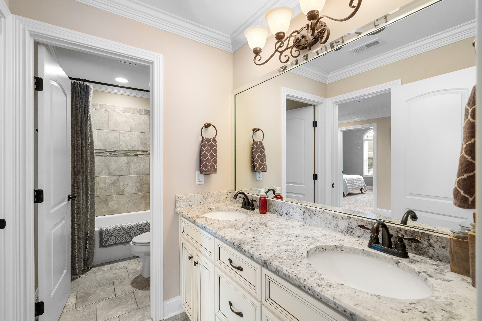 1013 Mires Road Mount Juliet TN 37122