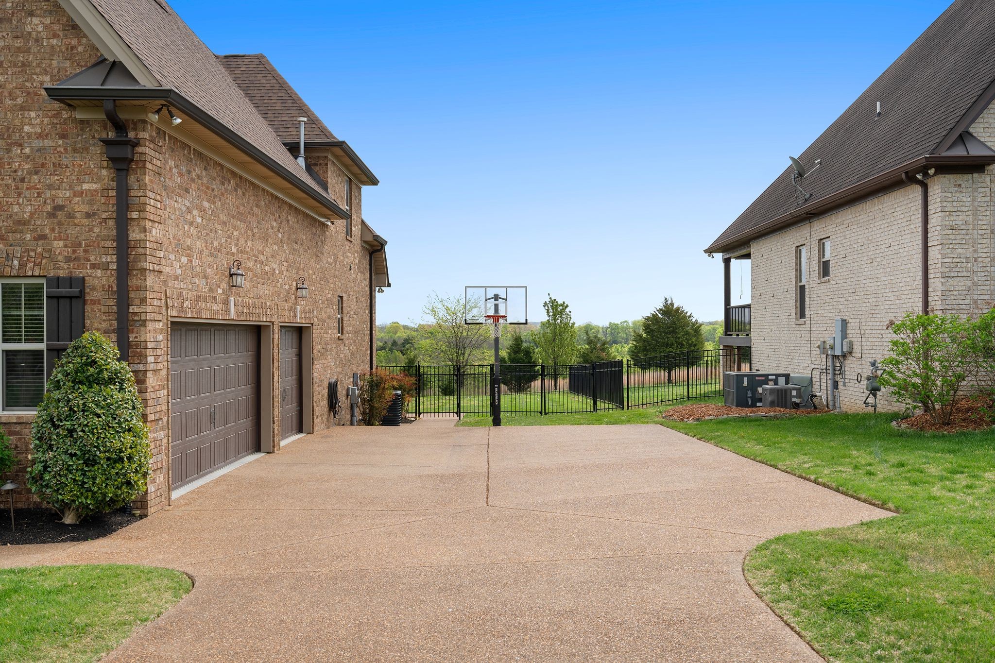 1013 Mires Road Mount Juliet TN 37122