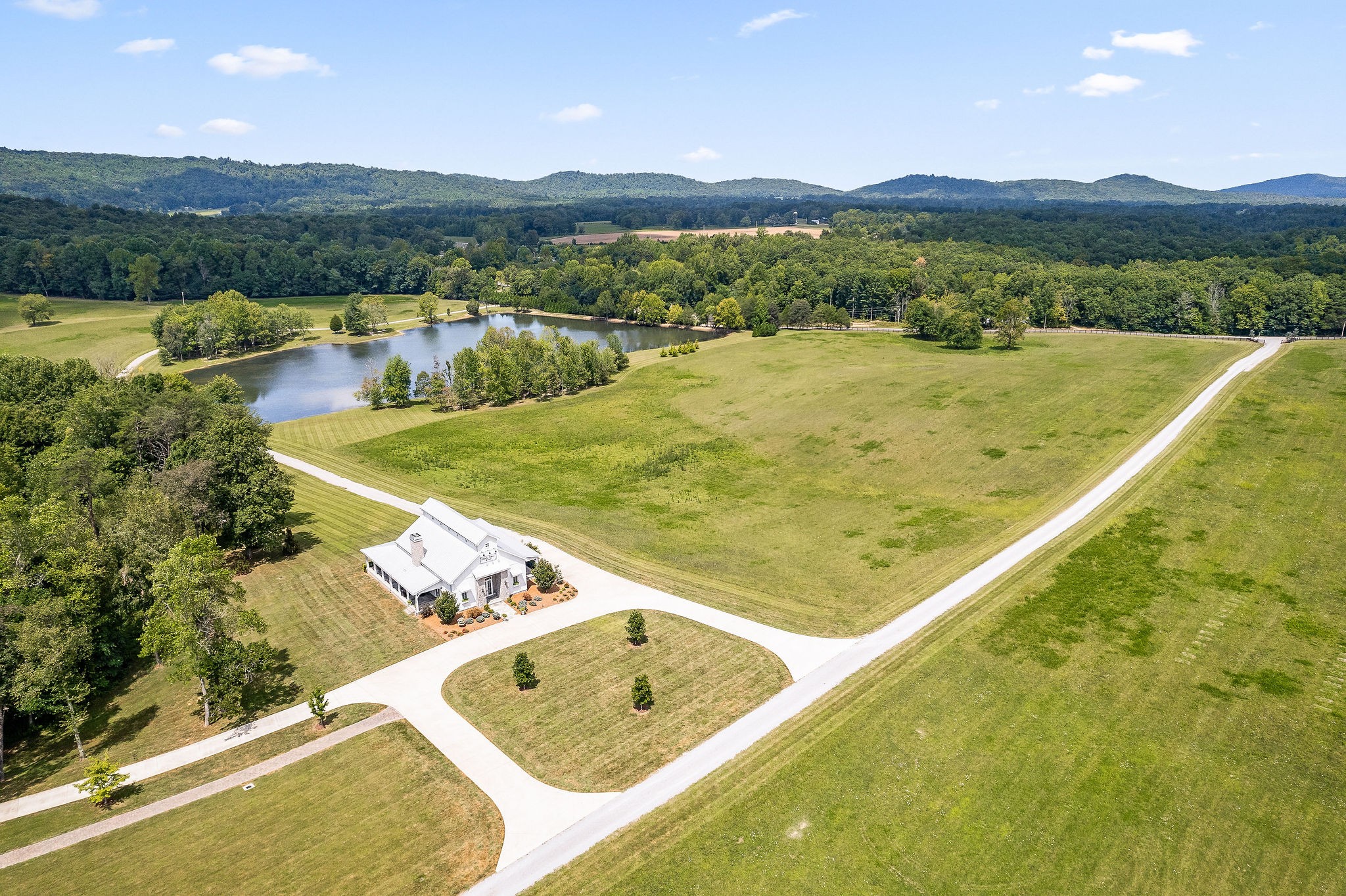2641 Stamps Shady Grove Road Monterey TN 38574