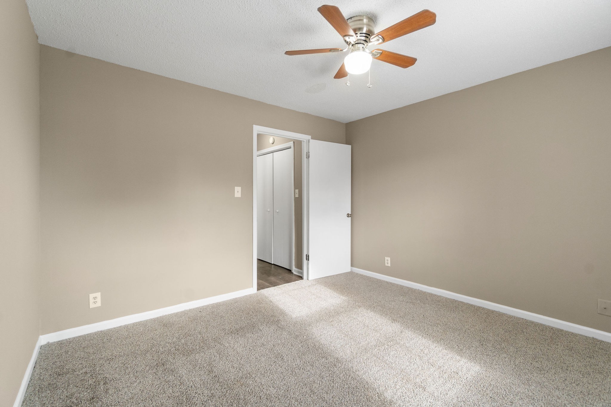 279B Harrier Court Clarksville TN 37042