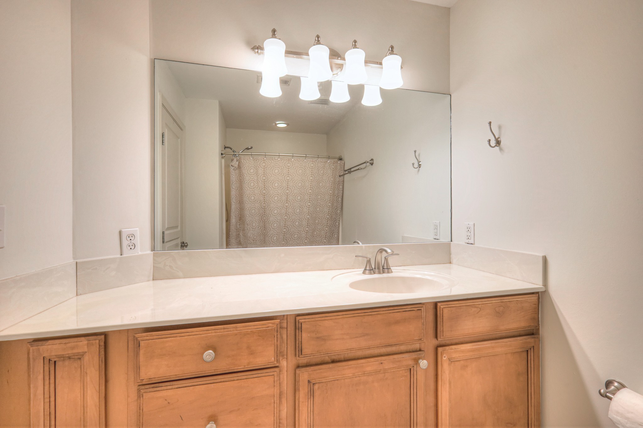 5306B Georgia Avenue Nashville TN 37209