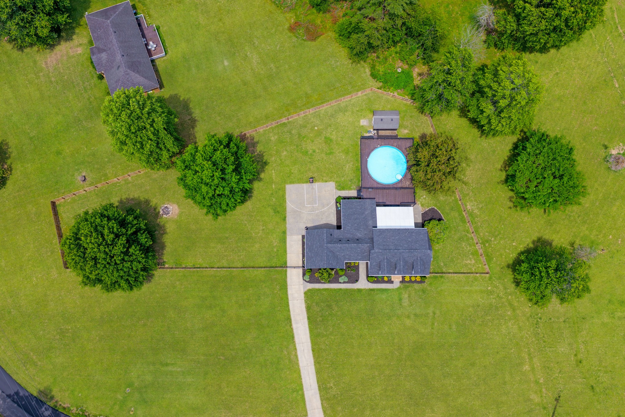 510 Deshea Creek Road Gallatin TN 37066