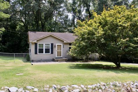2153 Blakemore Drive Clarksville TN 37040