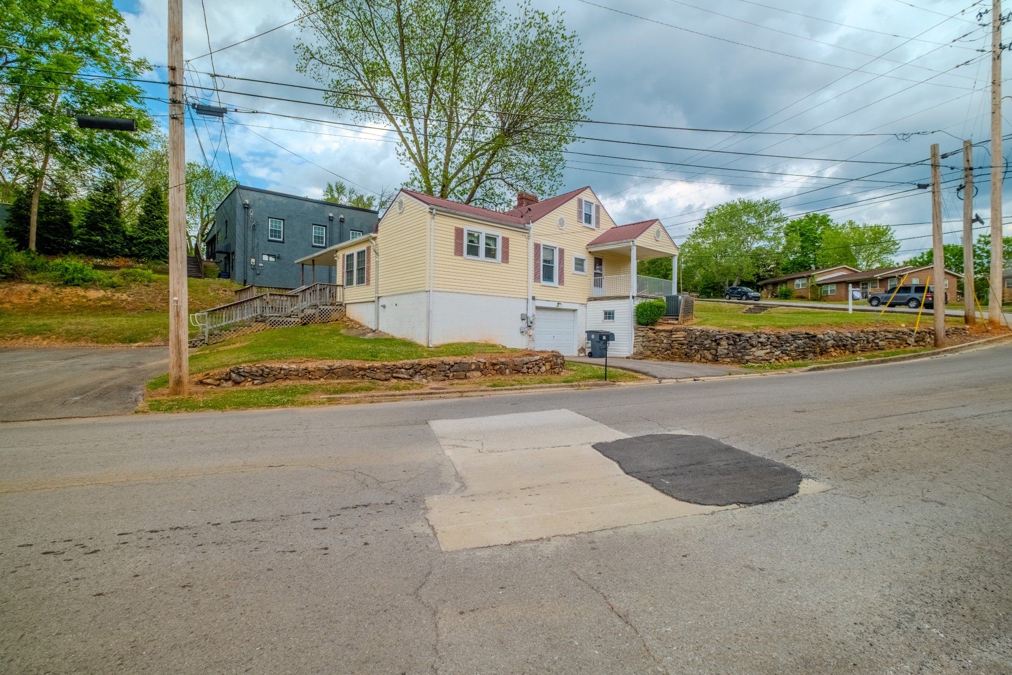 601 N Spring Street Mcminnville TN 37110