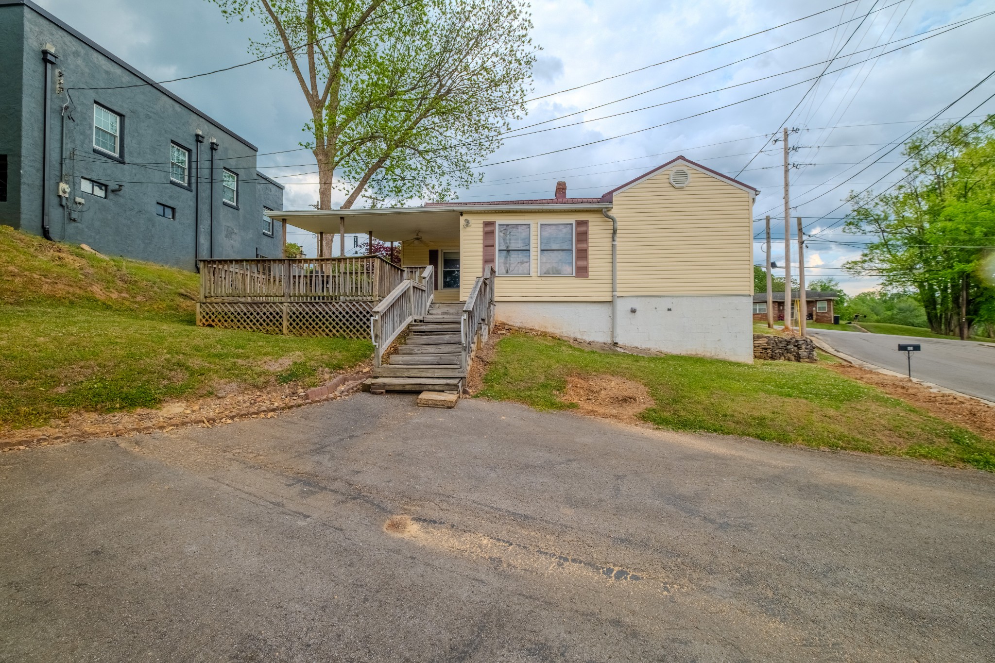 601 N Spring Street Mcminnville TN 37110