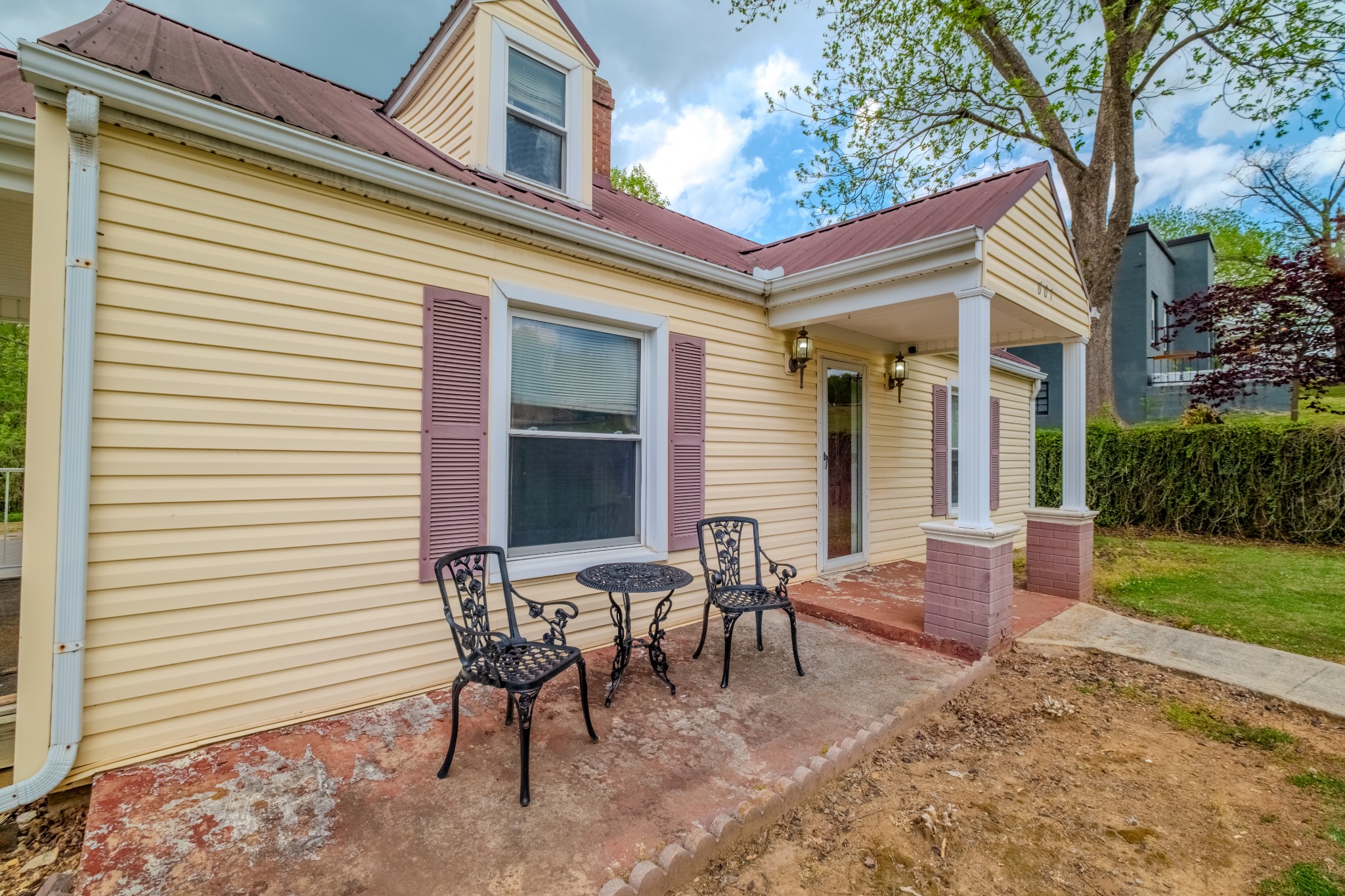 601 N Spring Street Mcminnville TN 37110