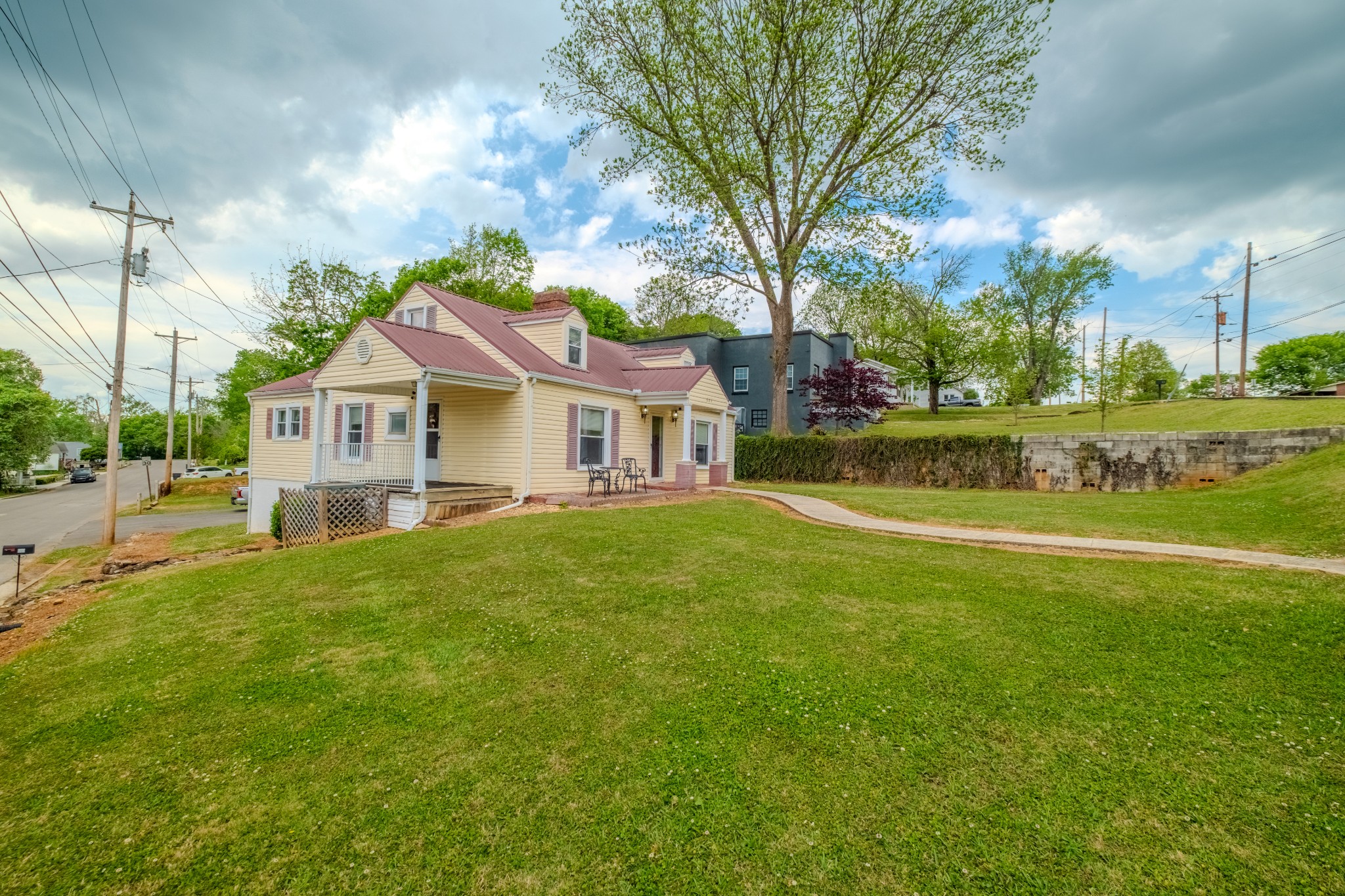 601 N Spring Street Mcminnville TN 37110