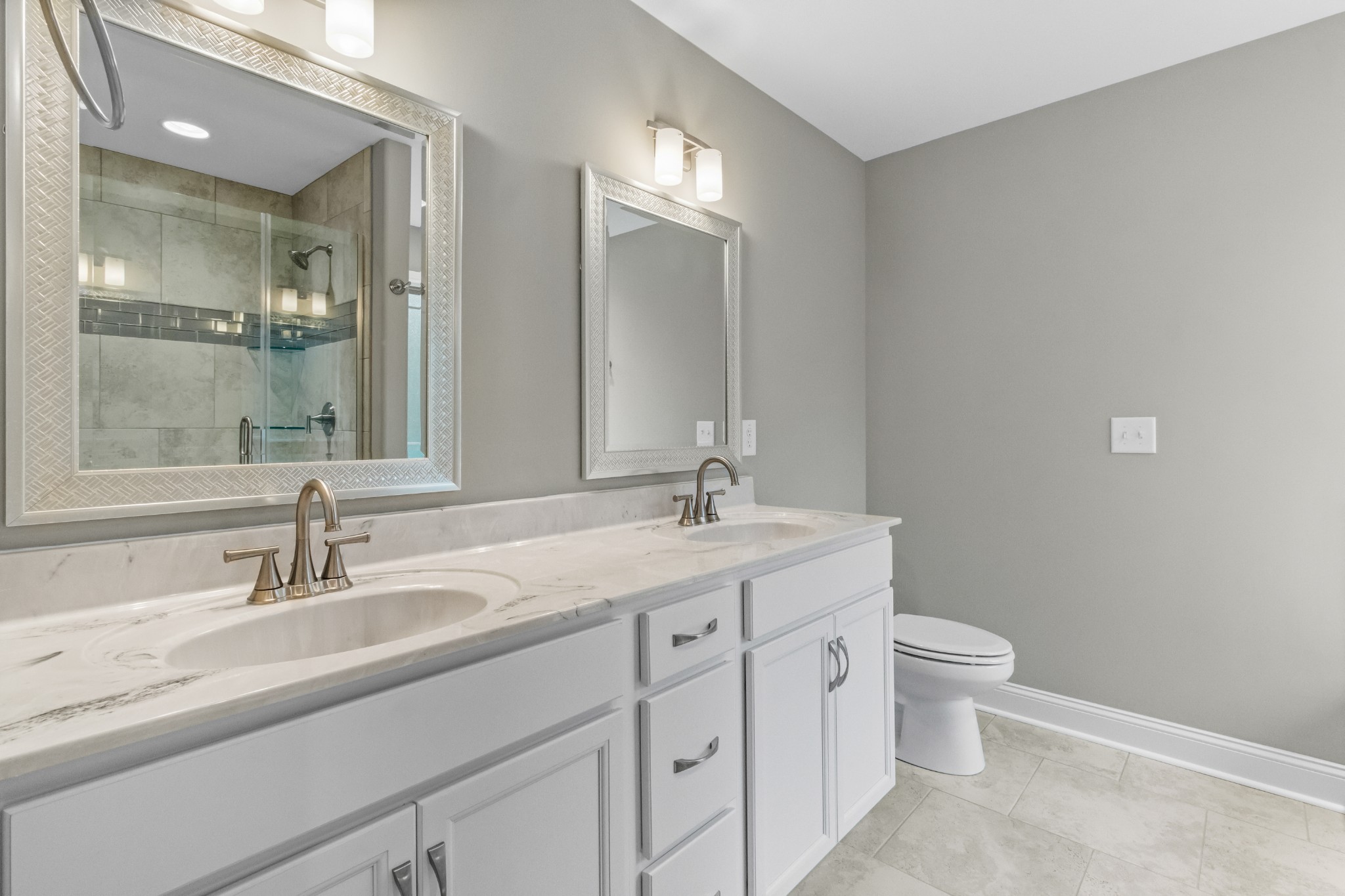 807 Snapdragon Court Clarksville TN 37042