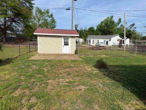20 Daniel Street Savannah TN 38372