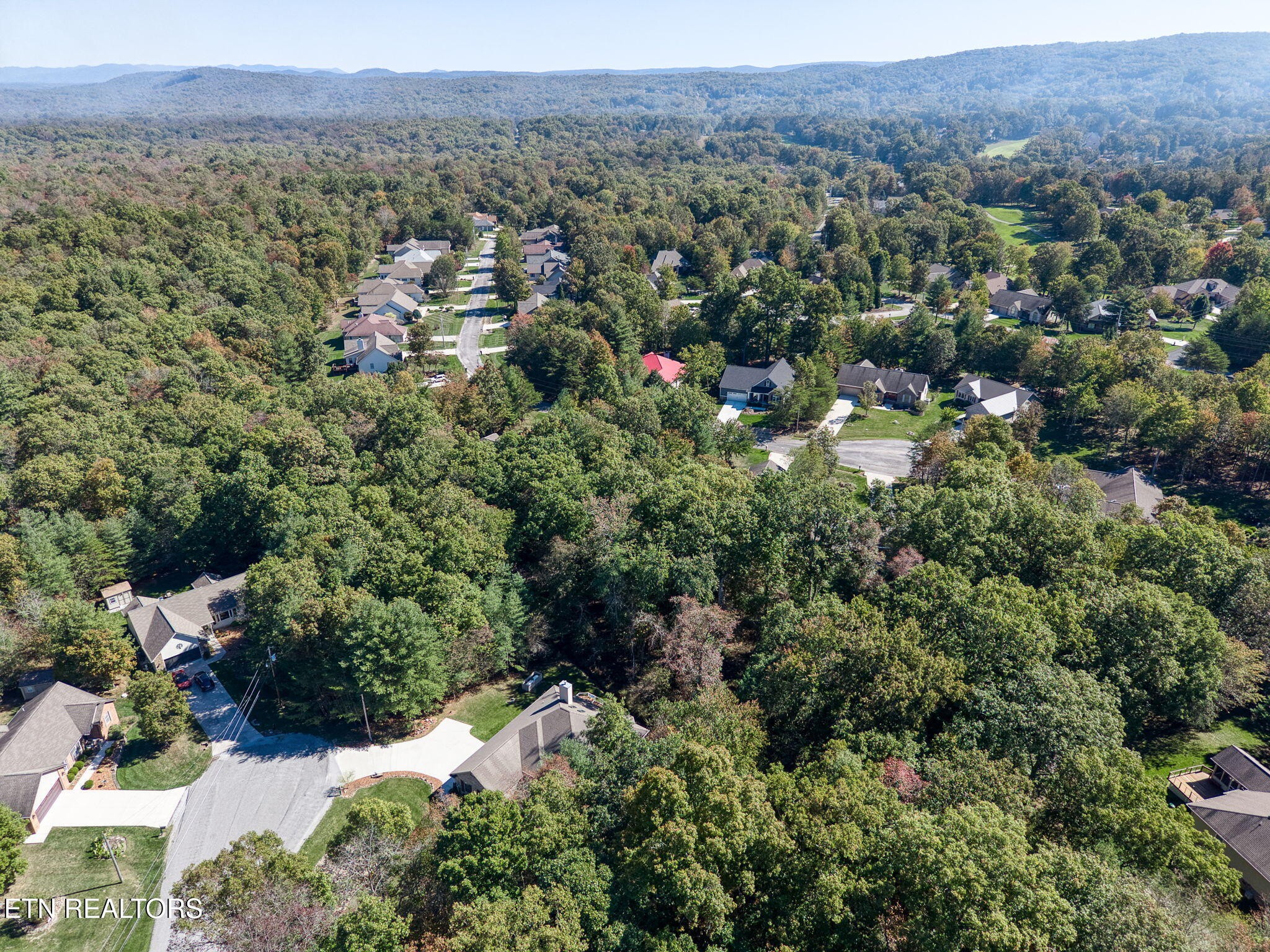 16 Holly Court Crossville TN 38558