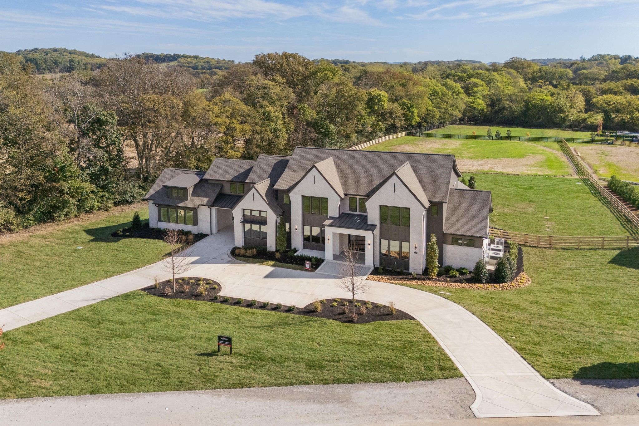 1760 Dean Road Thompsons Station TN 37179