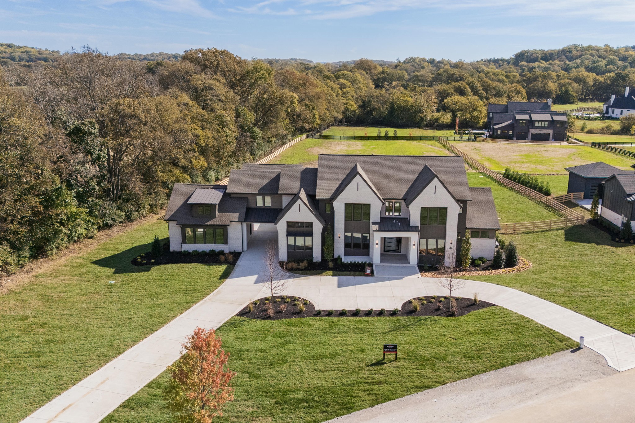 1760 Dean Road Thompsons Station TN 37179