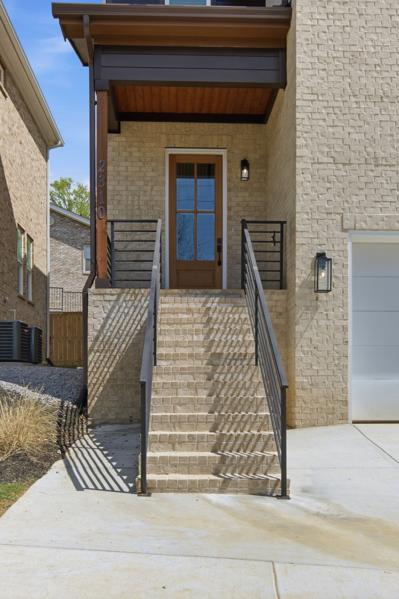 2310 18th Ave, N Nashville TN 37208